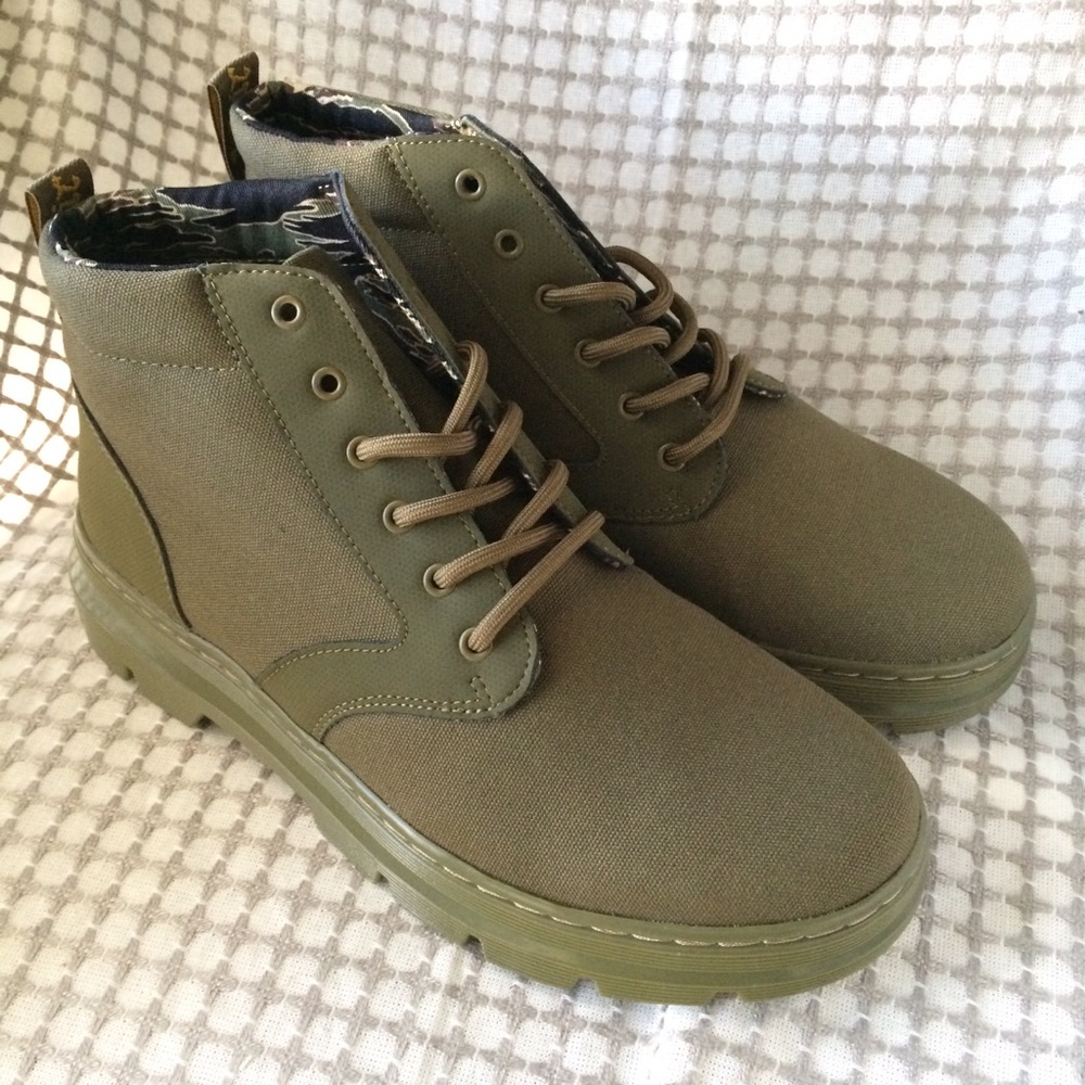 Last 1 💕 New Dr. Martens Bonny II Chukka Boot - Picture 4 of 6